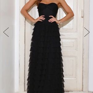 Hello Molly LOVERS IN PARIS STRAPLESS TULLE MAXI DRESS BLACK